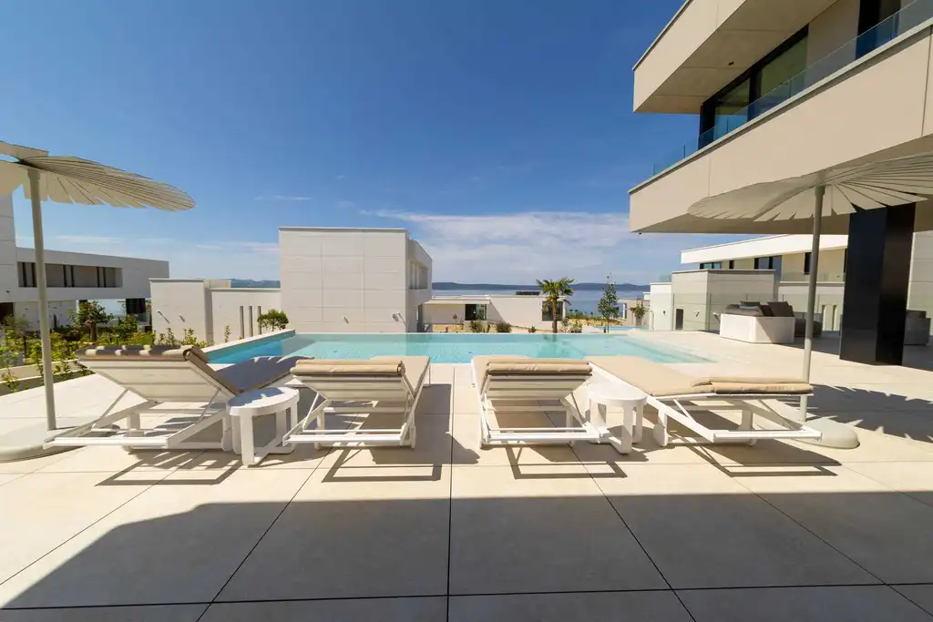 Family Retreat Villa with Pool in Ugljan