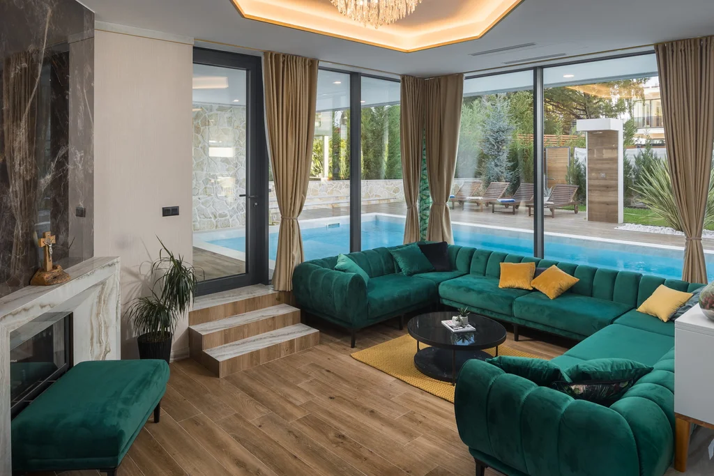 Modern Pool Villa Retreat in Funtana