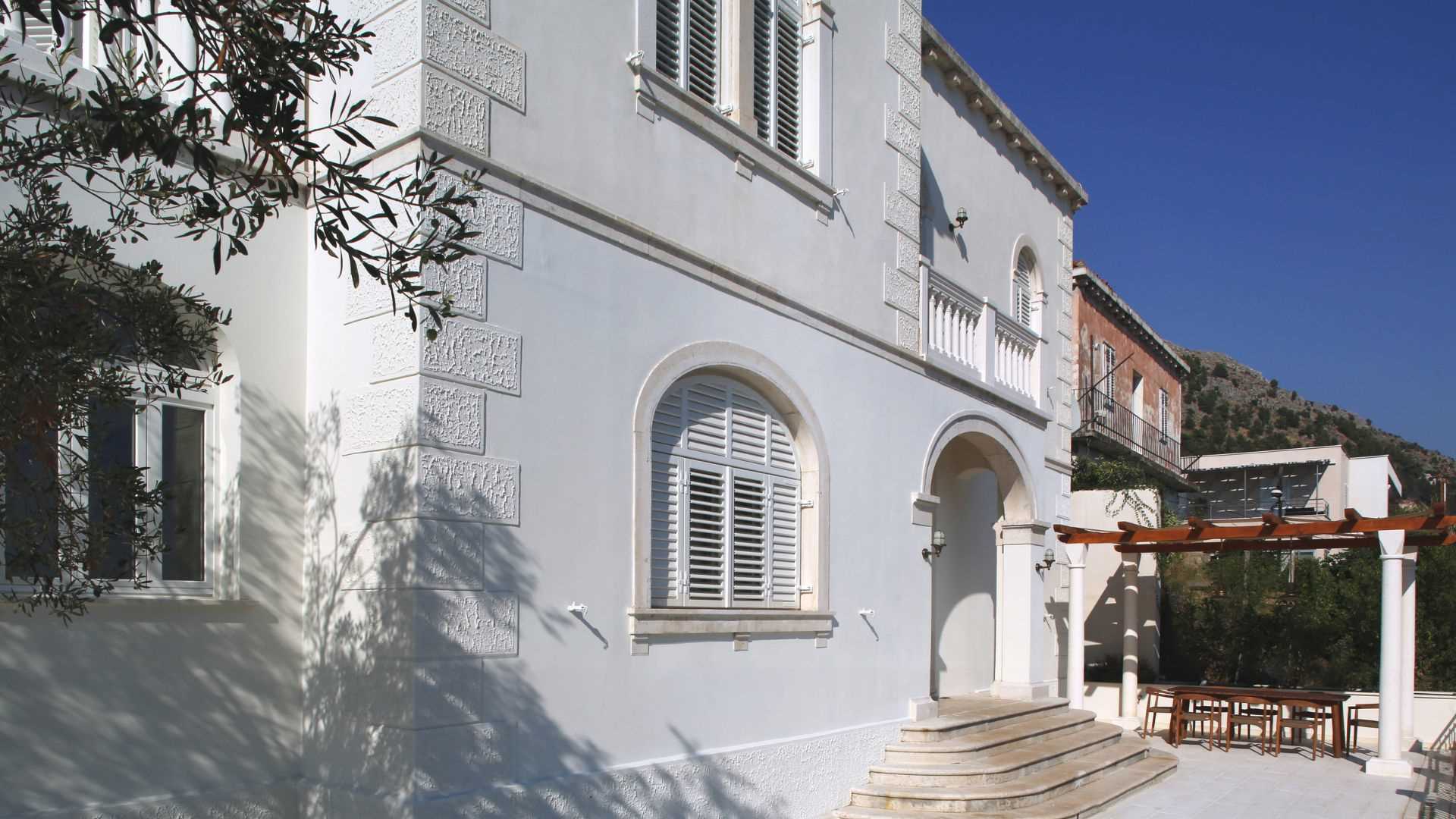 Villa Del Capitano with Pool
