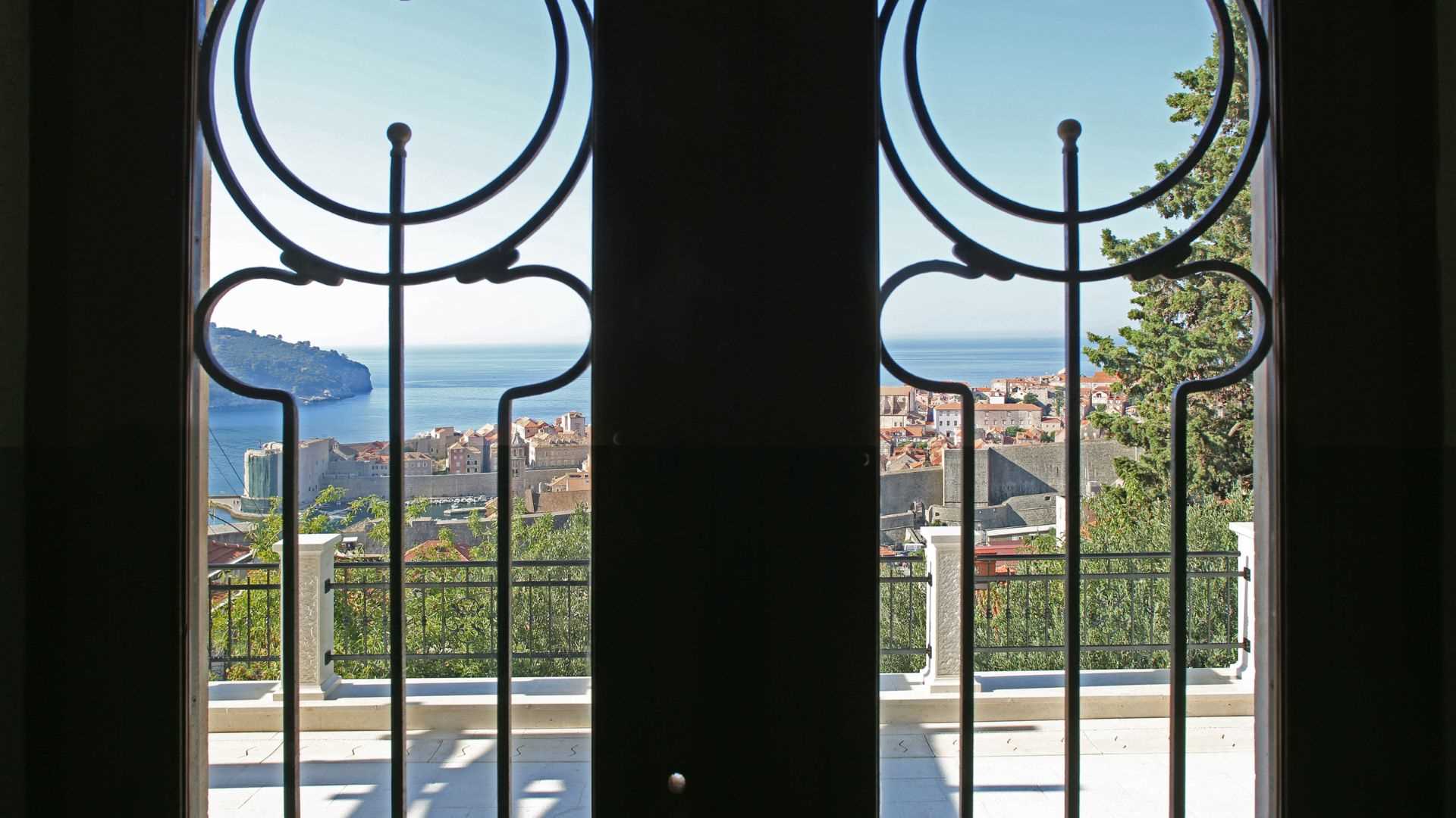 Villa Del Capitano with Pool