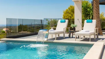 Modern Villa Retreat with Heated Pool in Rogoznica