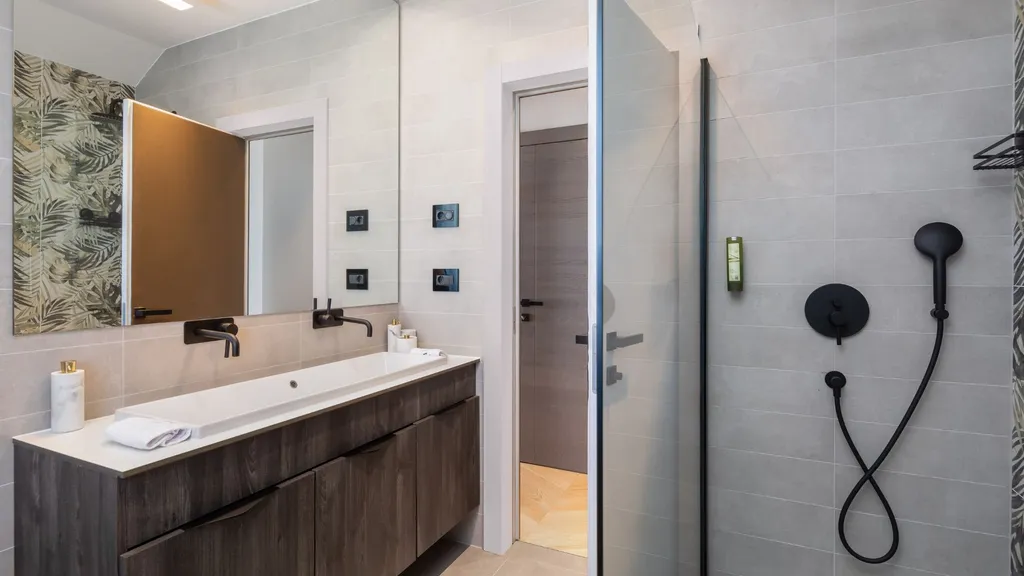Modern Villa Retreat with Heated Pool in Rogoznica