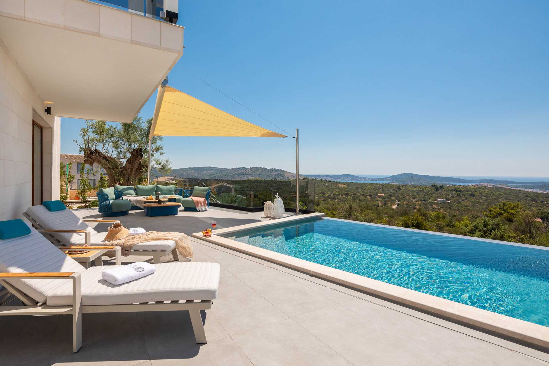 Villa Bacci di Sole with Pool
