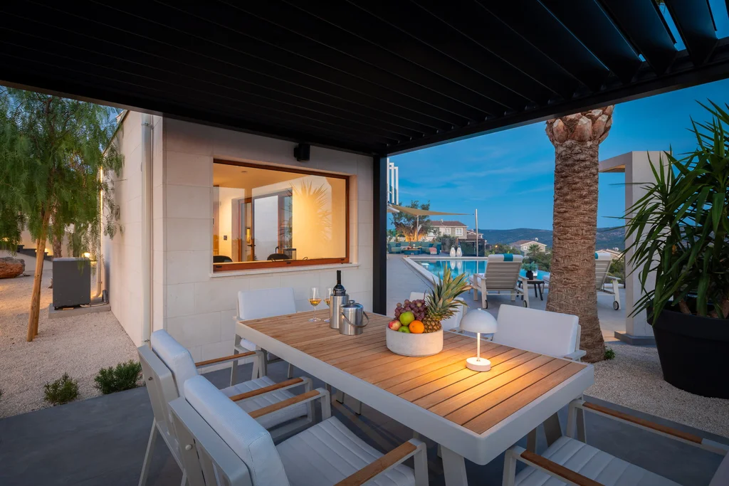 Modern Villa Retreat with Heated Pool in Rogoznica