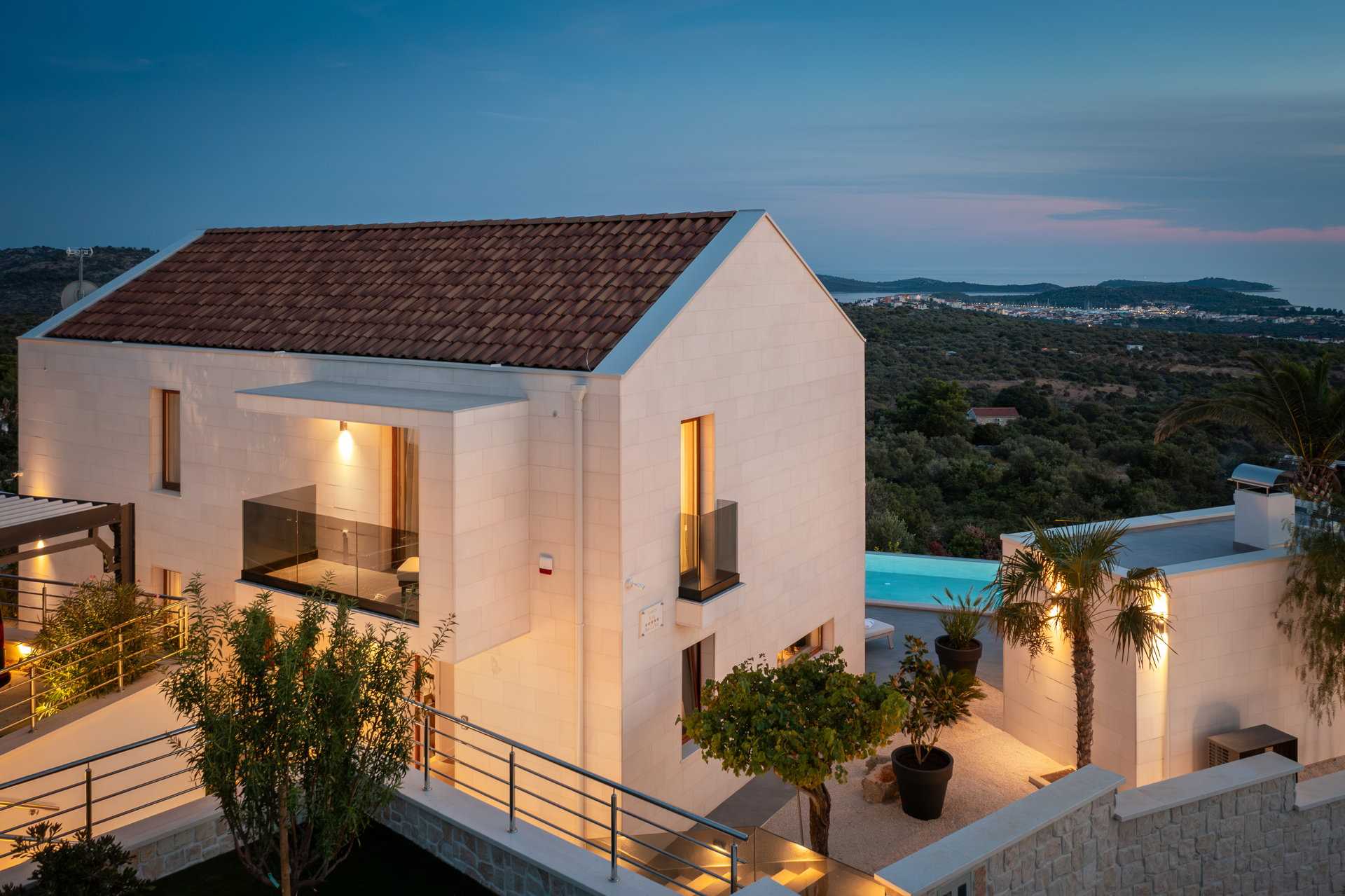 Villa Bacci di Sole with Pool