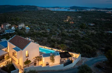 Modern Villa Retreat with Heated Pool in Rogoznica