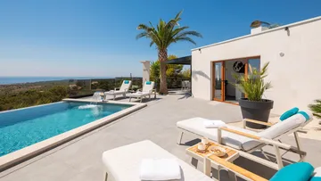 Modern Villa Retreat with Heated Pool in Rogoznica