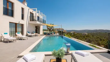 Modern Villa Retreat with Heated Pool in Rogoznica