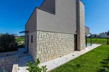 Contemporary Villa with Pool in Krnica