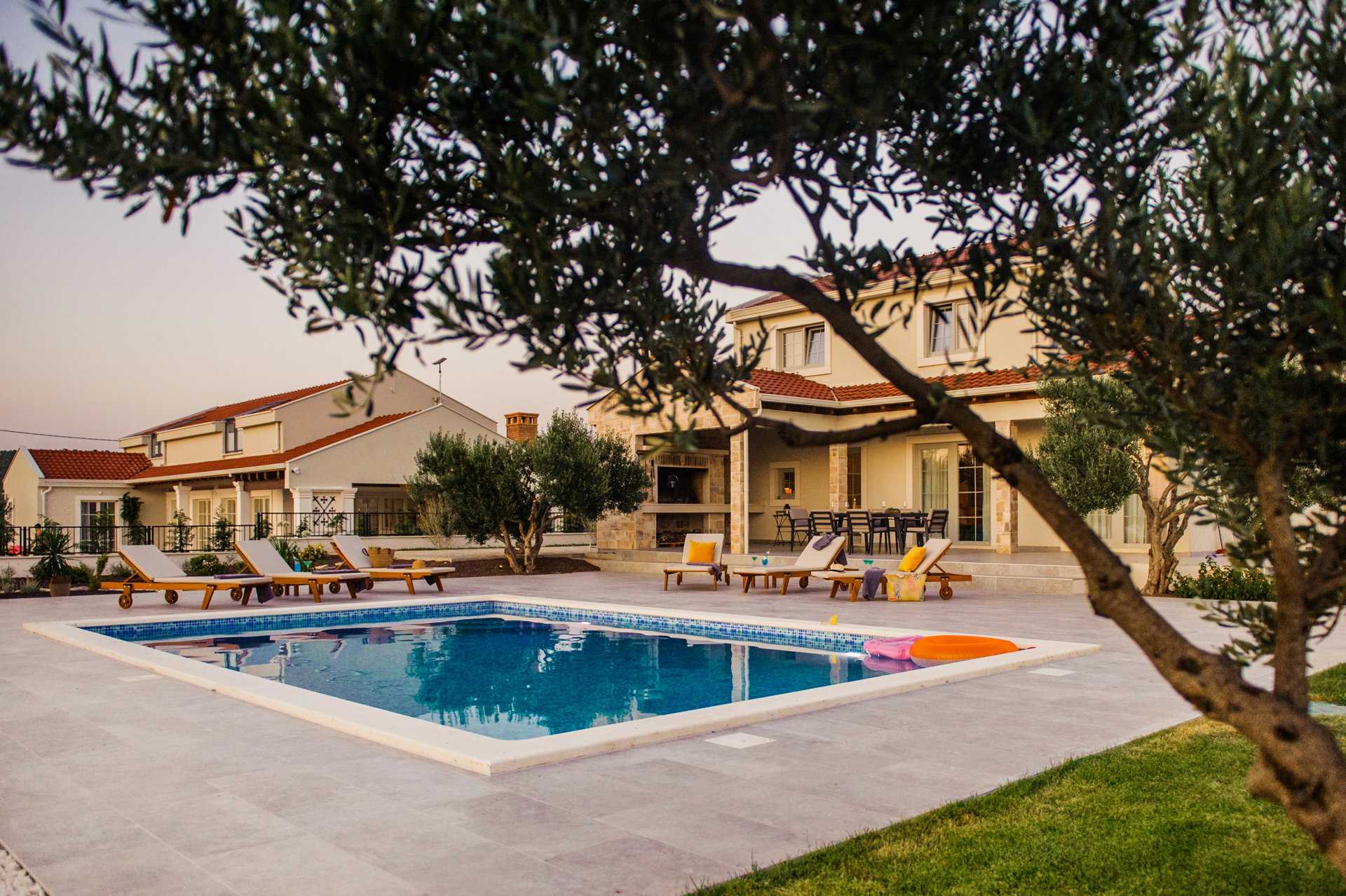 Villa Volare with Pool