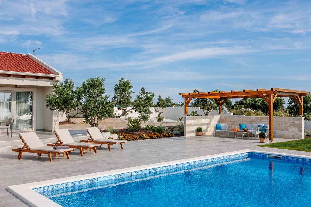 Villa Volare s bazenom
