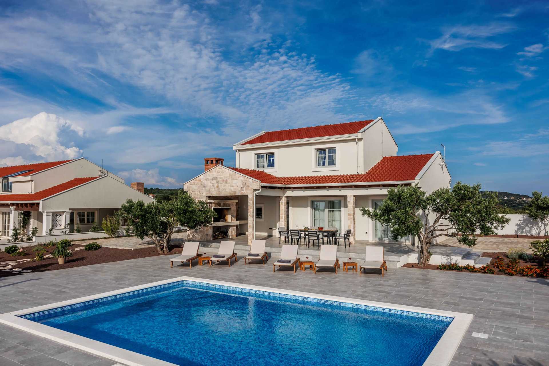 Villa Volare with Pool