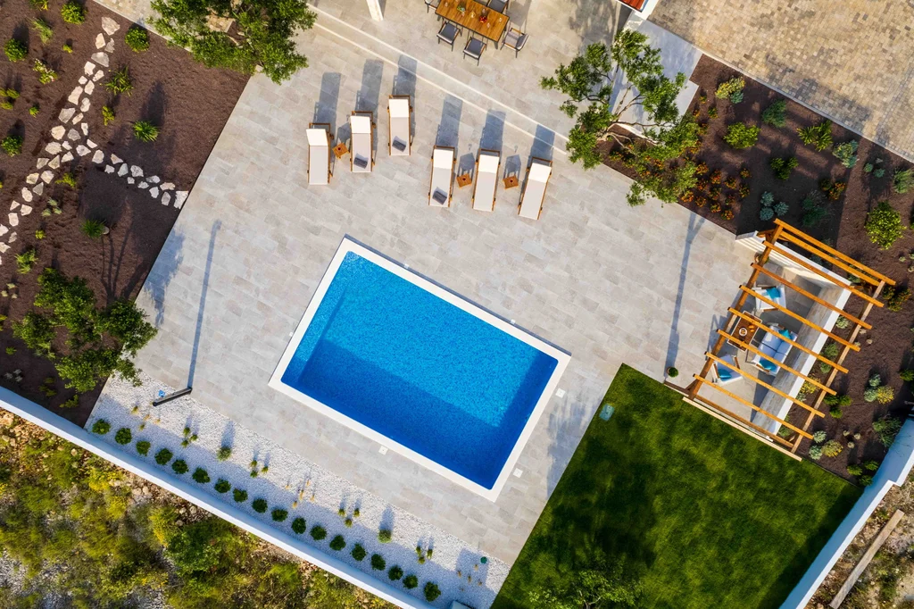 Villa Volare s bazenom