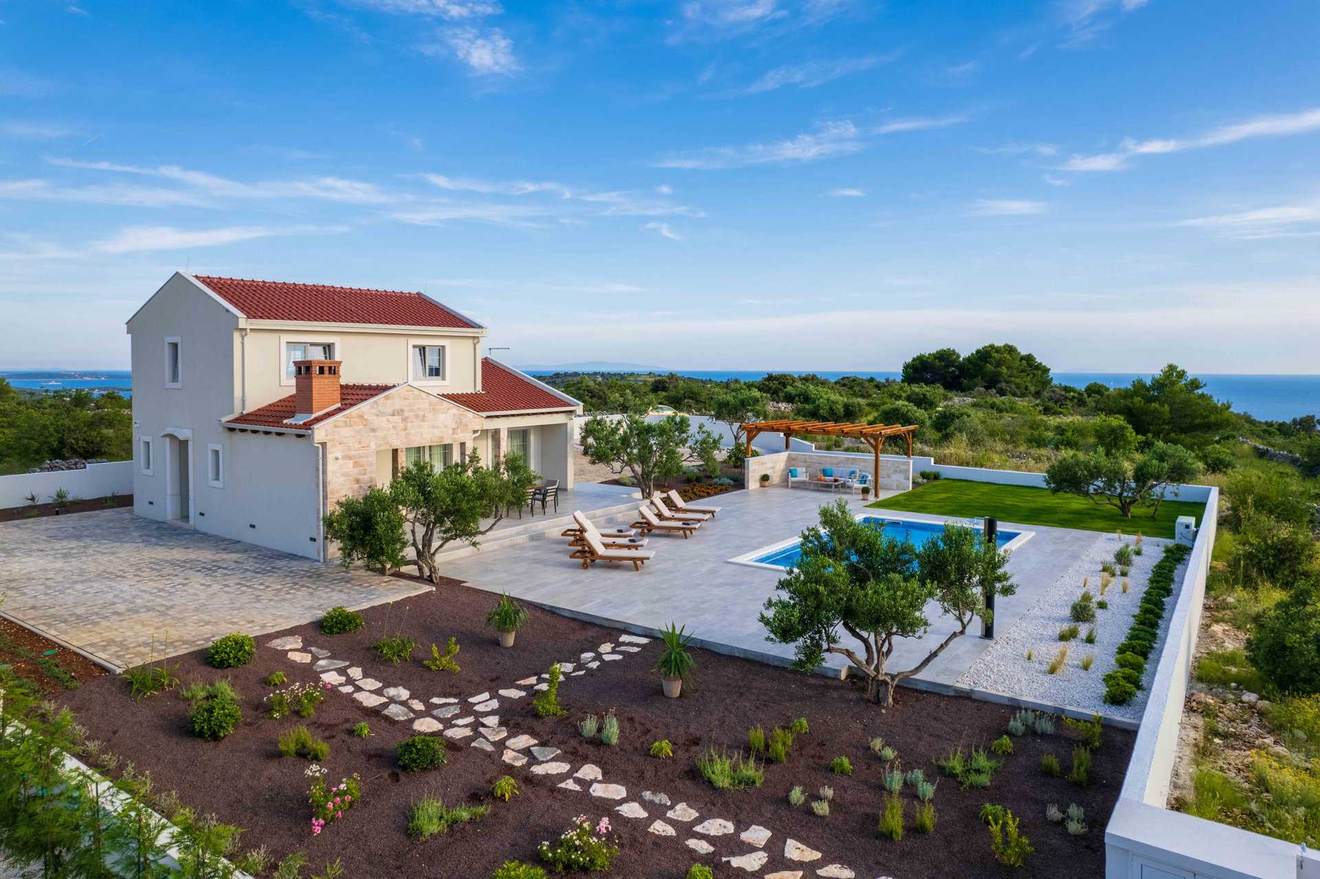 Villa Volare with Pool