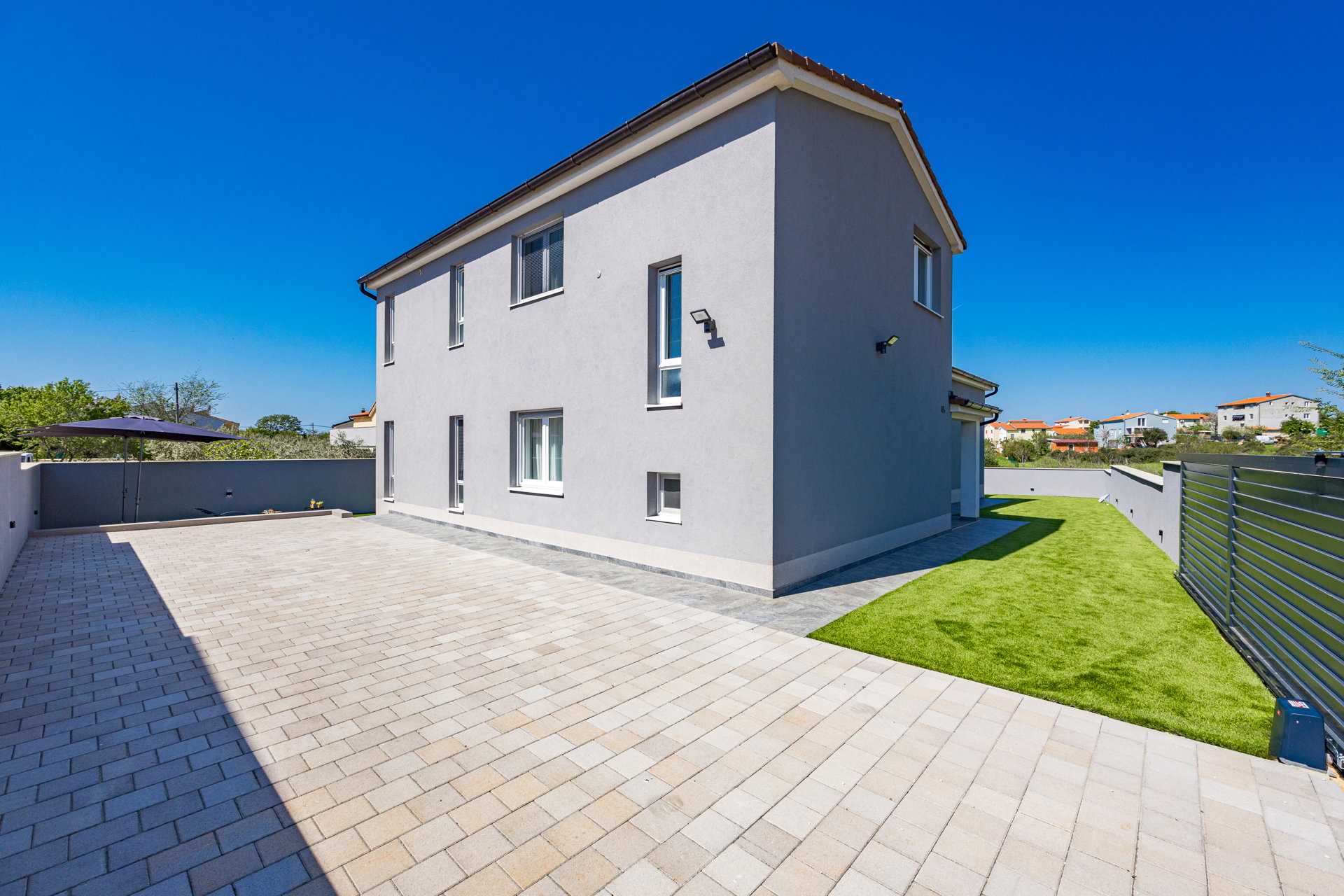 Villa Peony Grace s bazenom