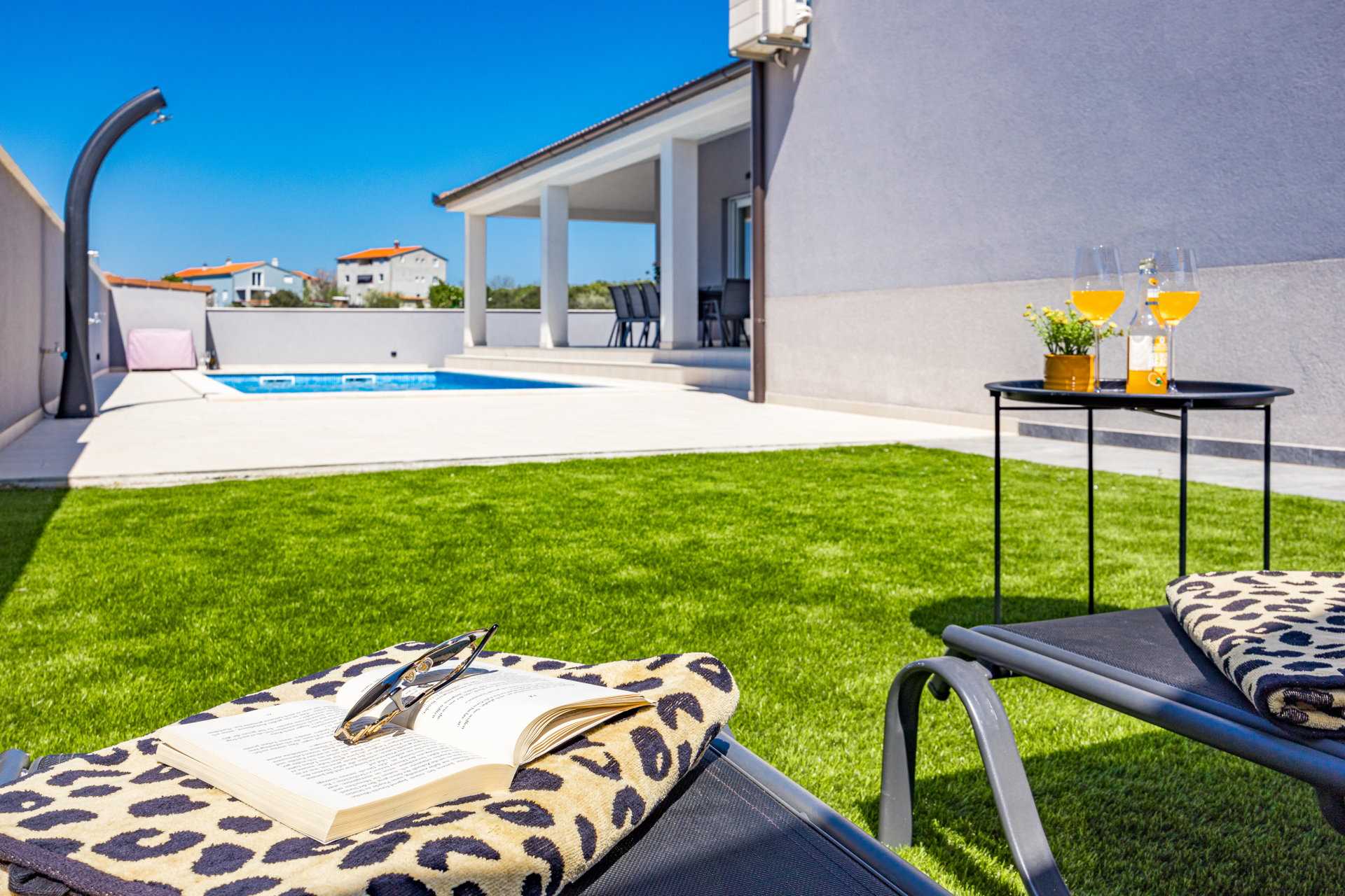 Villa Peony Grace s bazenom