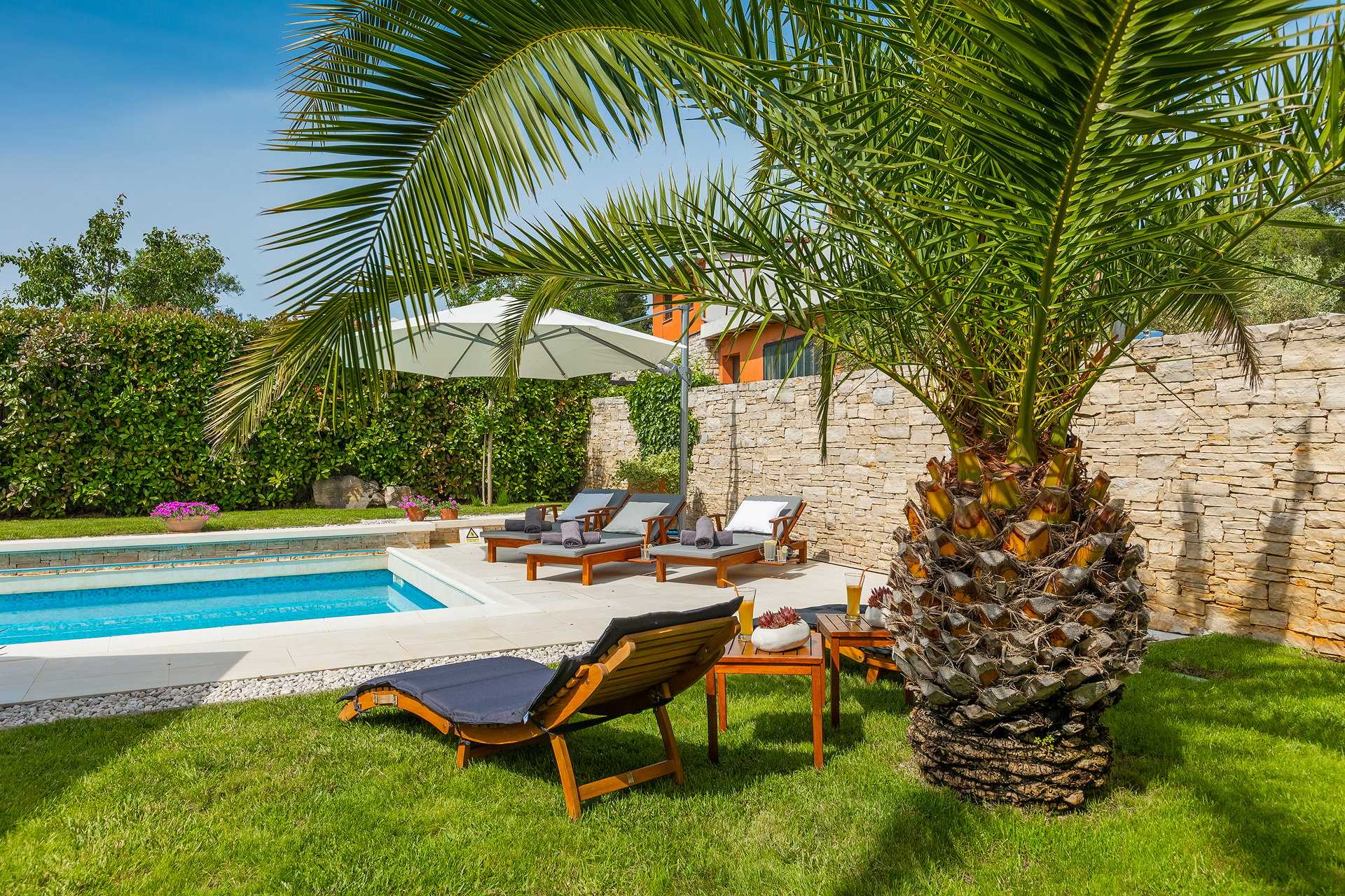Villa Jardin Blanc with Pool
