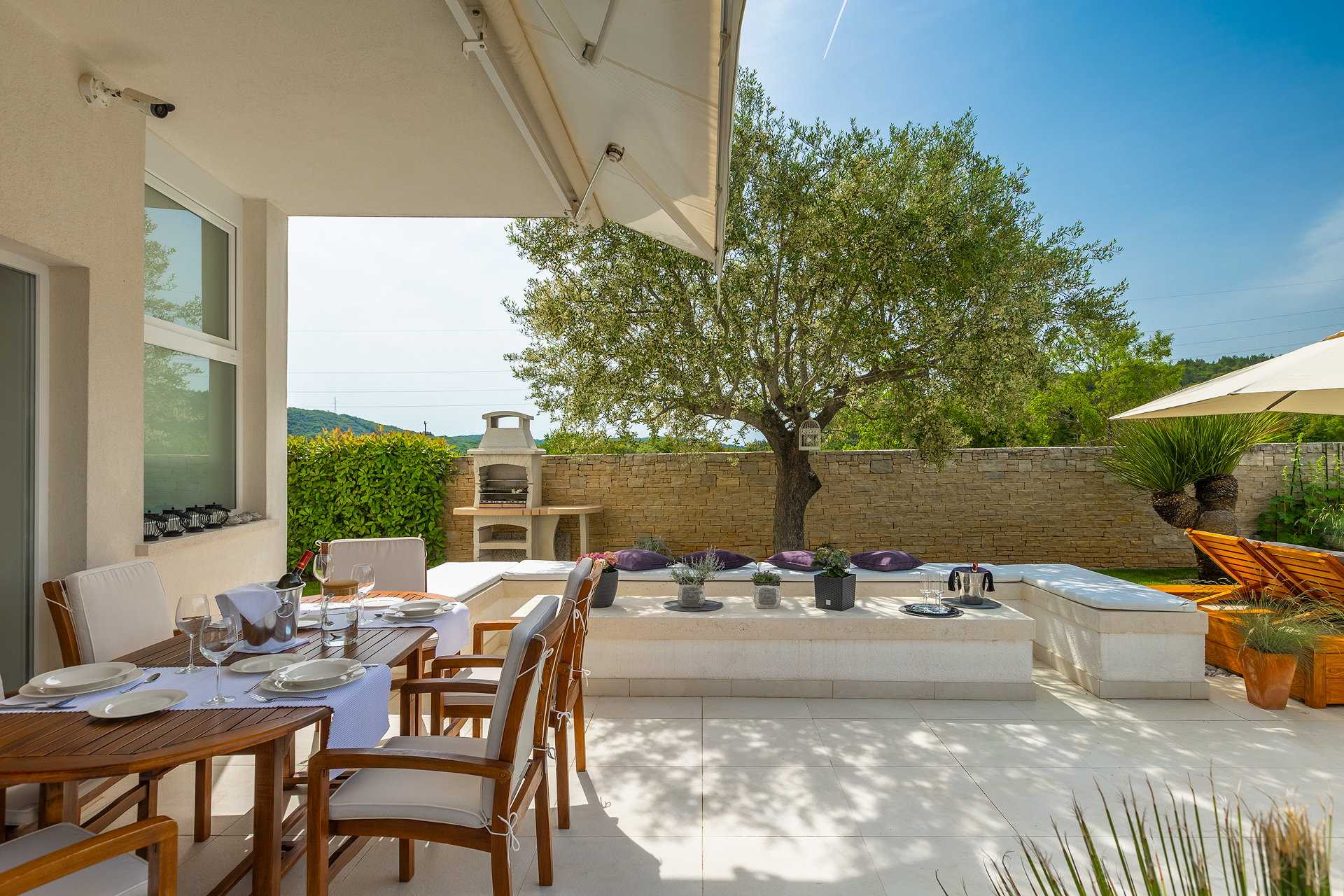 Villa Jardin Blanc with Pool