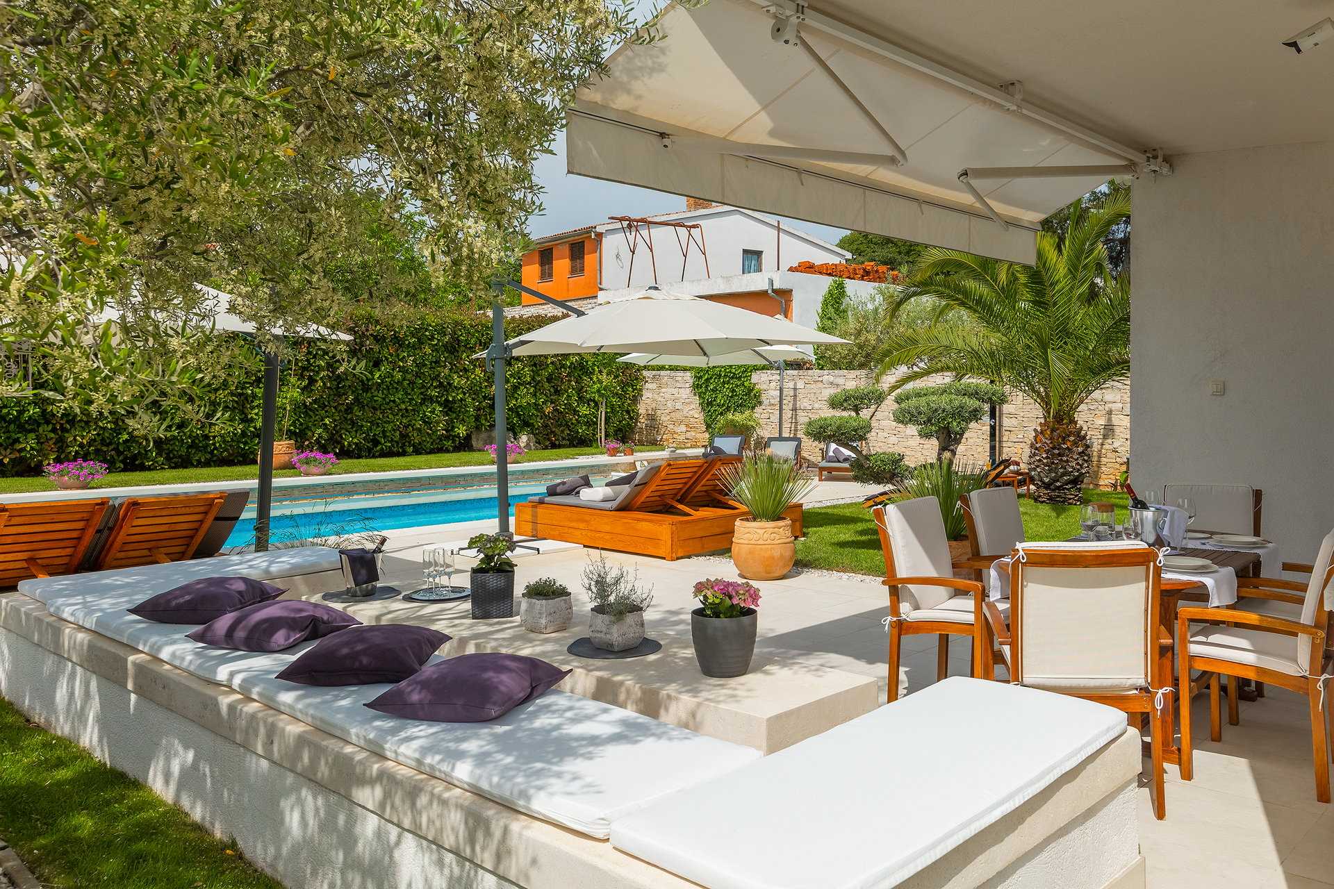 Villa Jardin Blanc with Pool