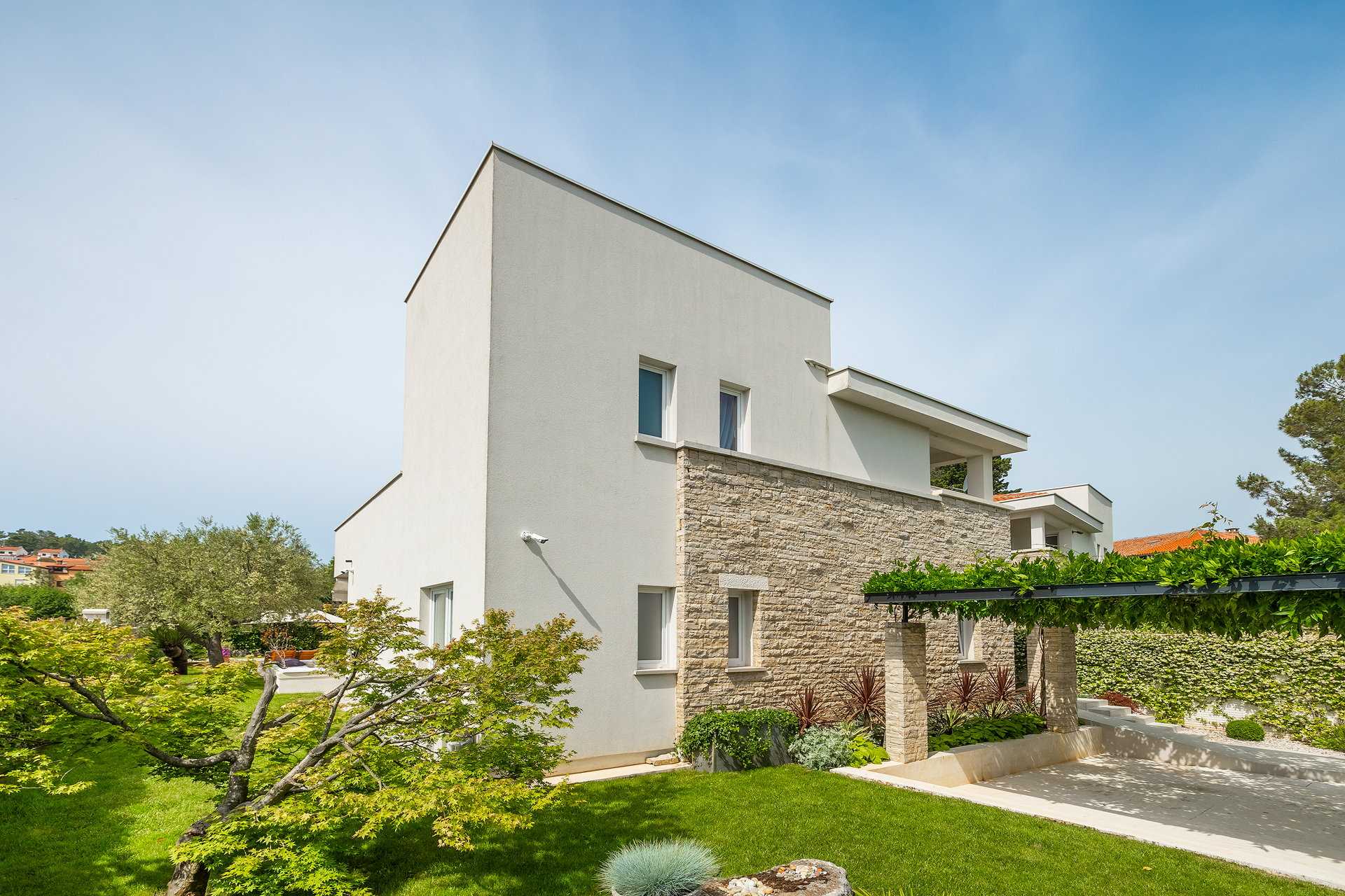 Villa Jardin Blanc with Pool