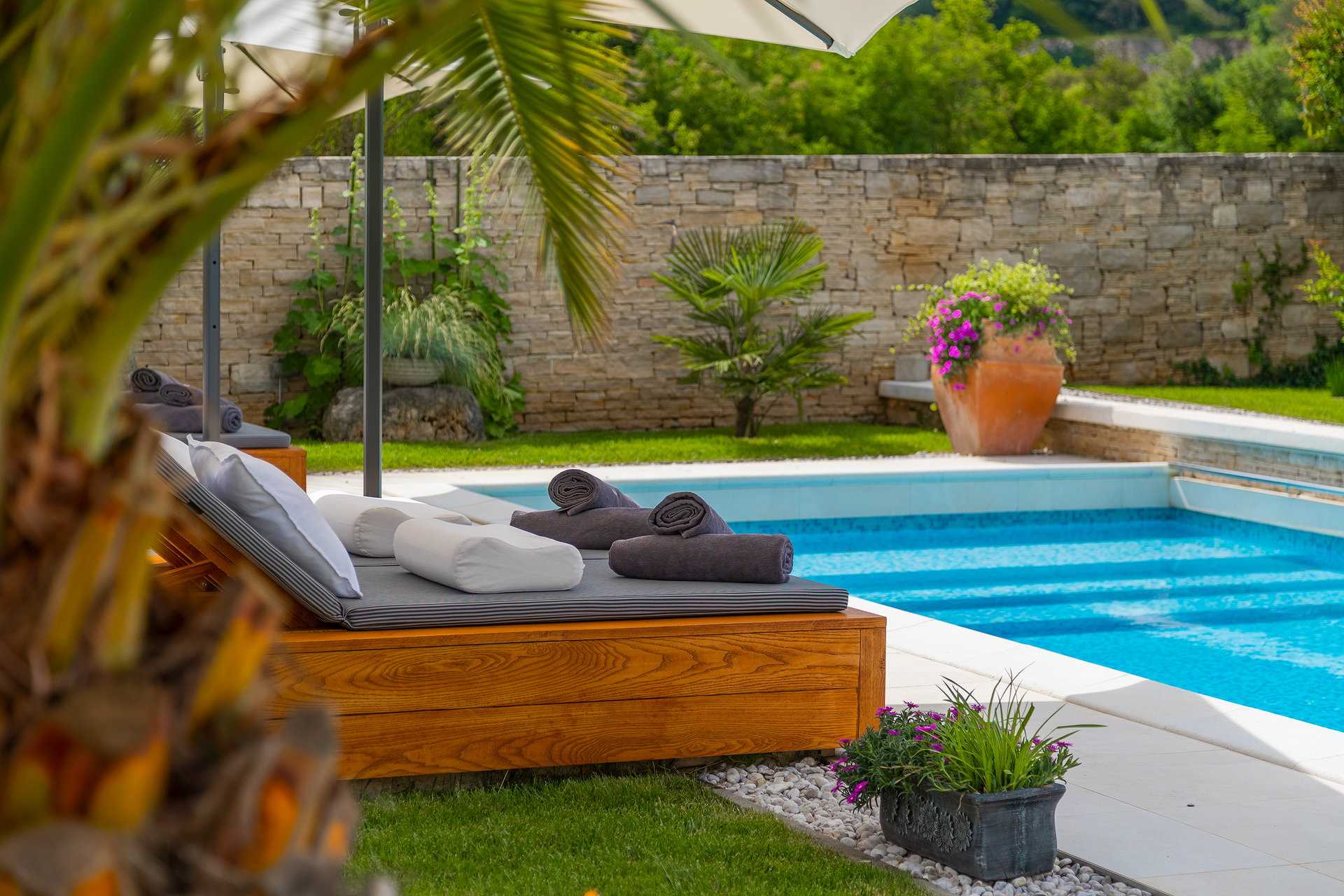 Villa Jardin Blanc with Pool