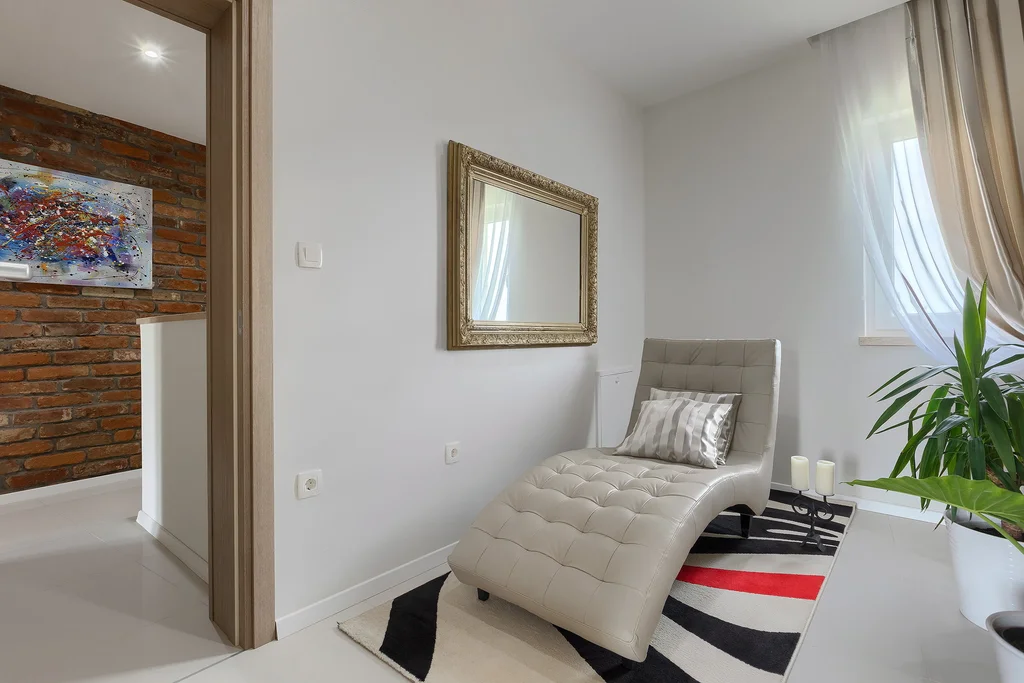 Modern Villa with Pool and Sauna in Rovinjsko Selo