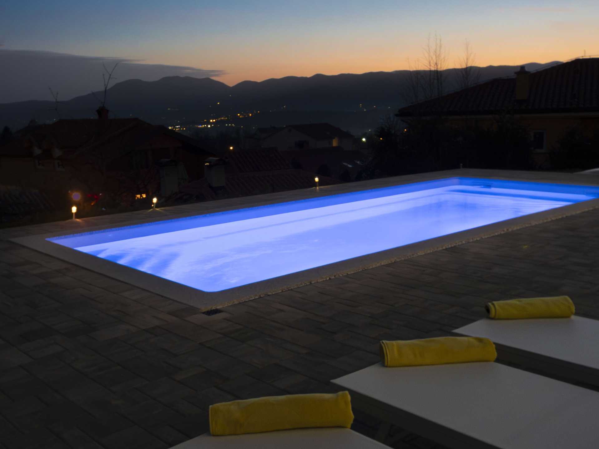 Villa Sogno Dorato with Pool