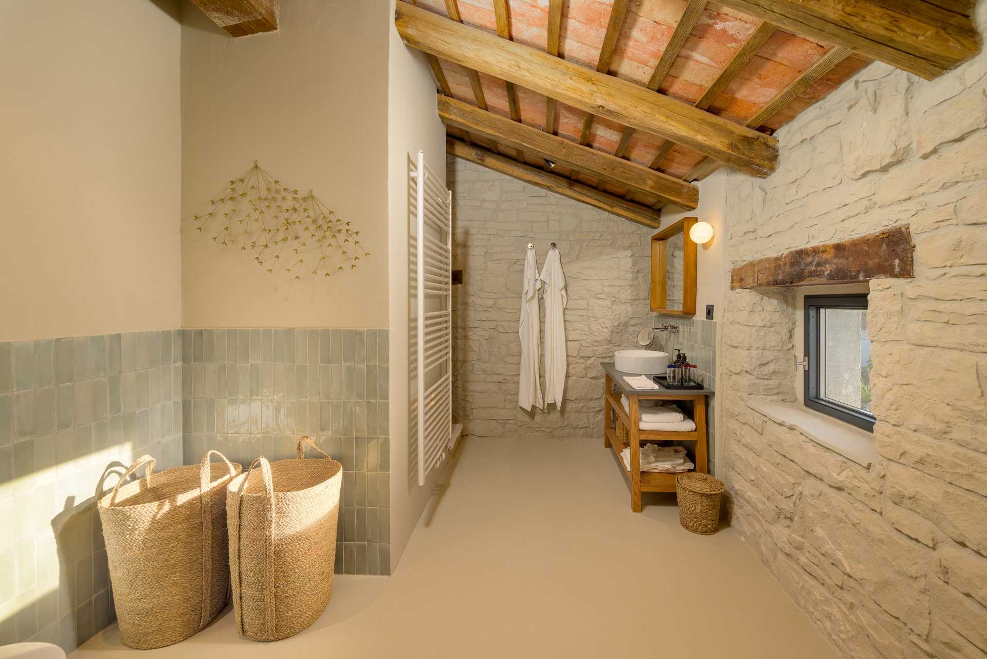 Villa Stone and Sage with Pool