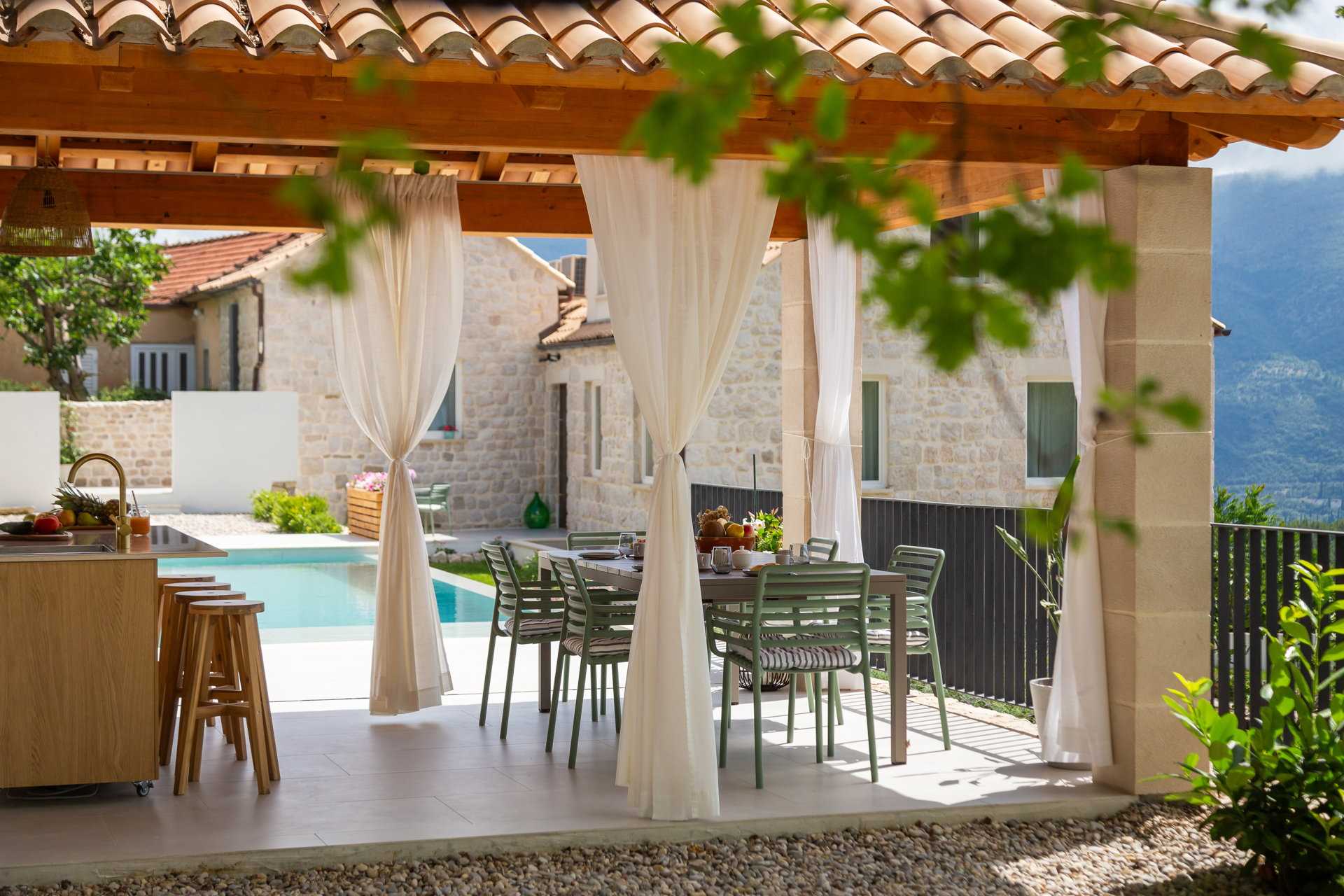 Villa Paradis Vert mit Pool