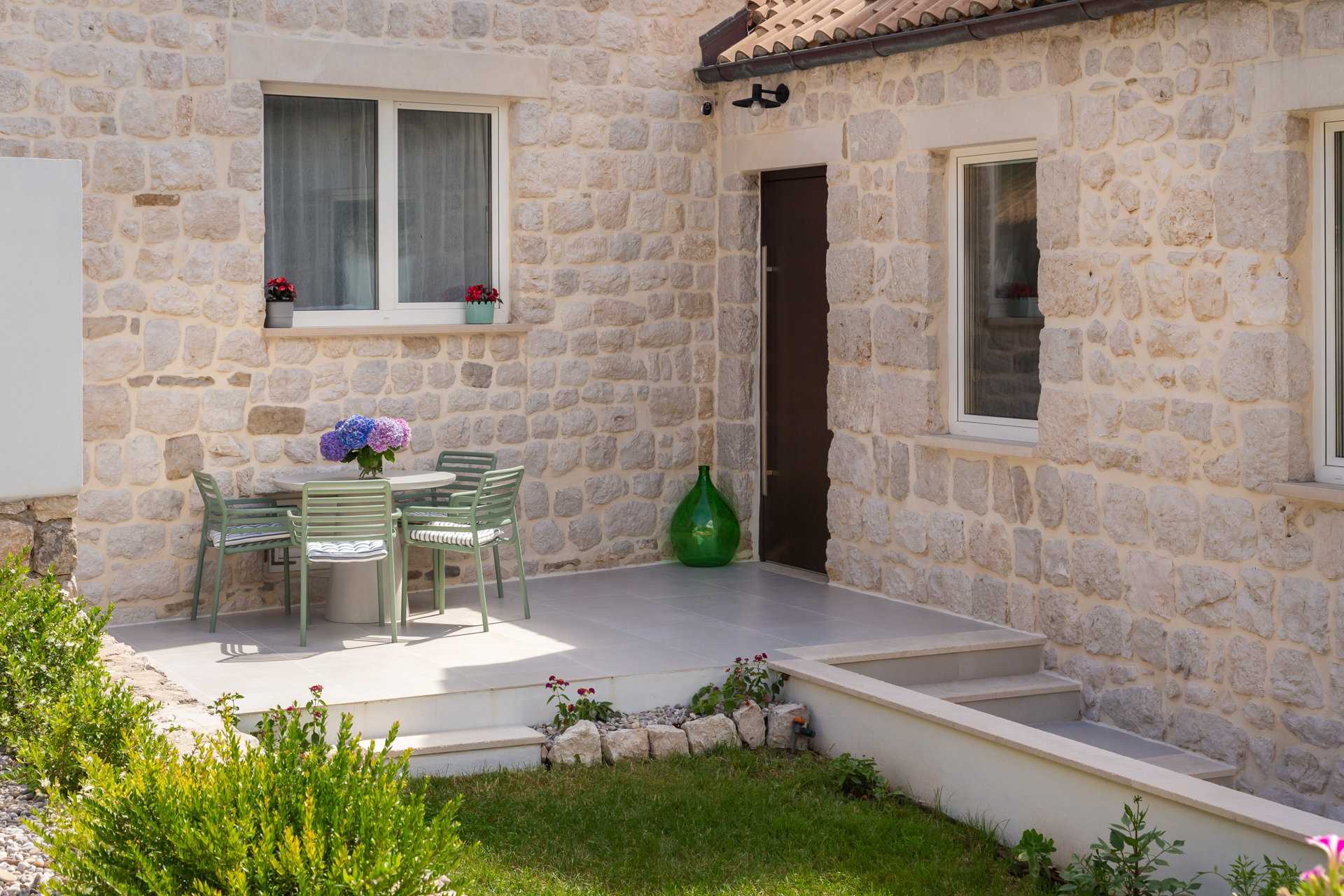 Villa Paradis Vert mit Pool