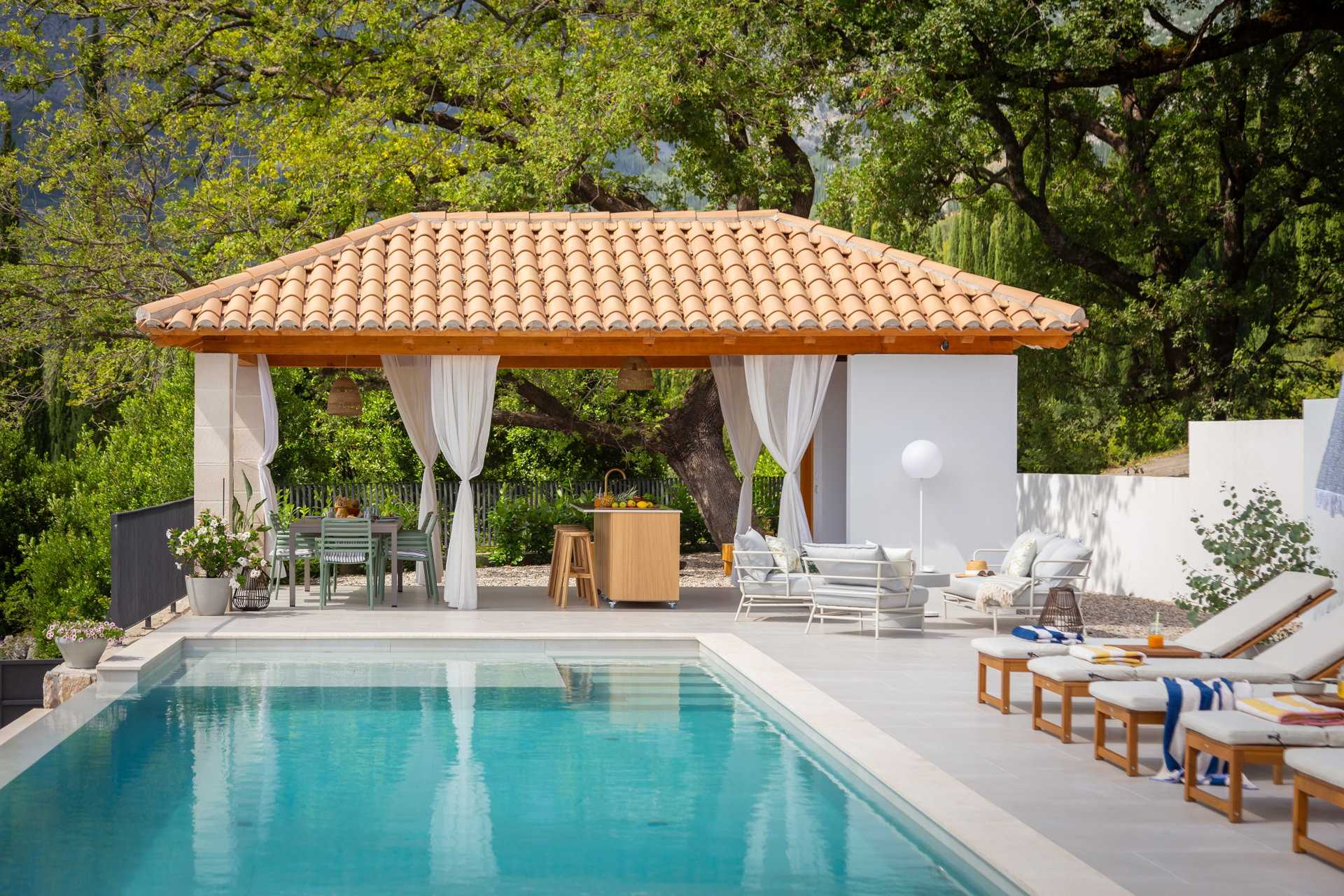 Villa Paradis Vert mit Pool