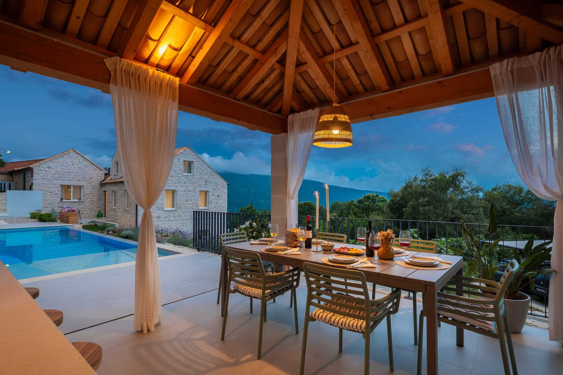 Villa Paradis Vert mit Pool
