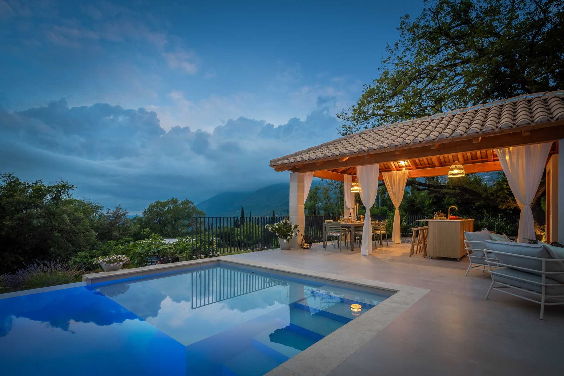 Villa Paradis Vert mit Pool
