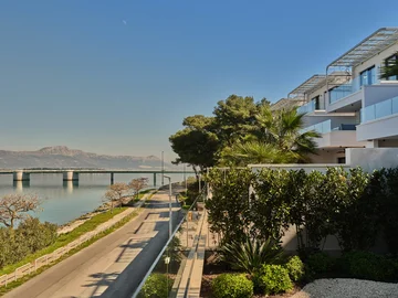 Modern Seafront Villa with Pool in Trogir