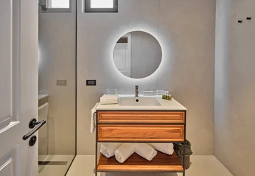 Contemporary Villa with Pool in Trogir