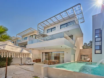 Contemporary Villa with Pool in Trogir