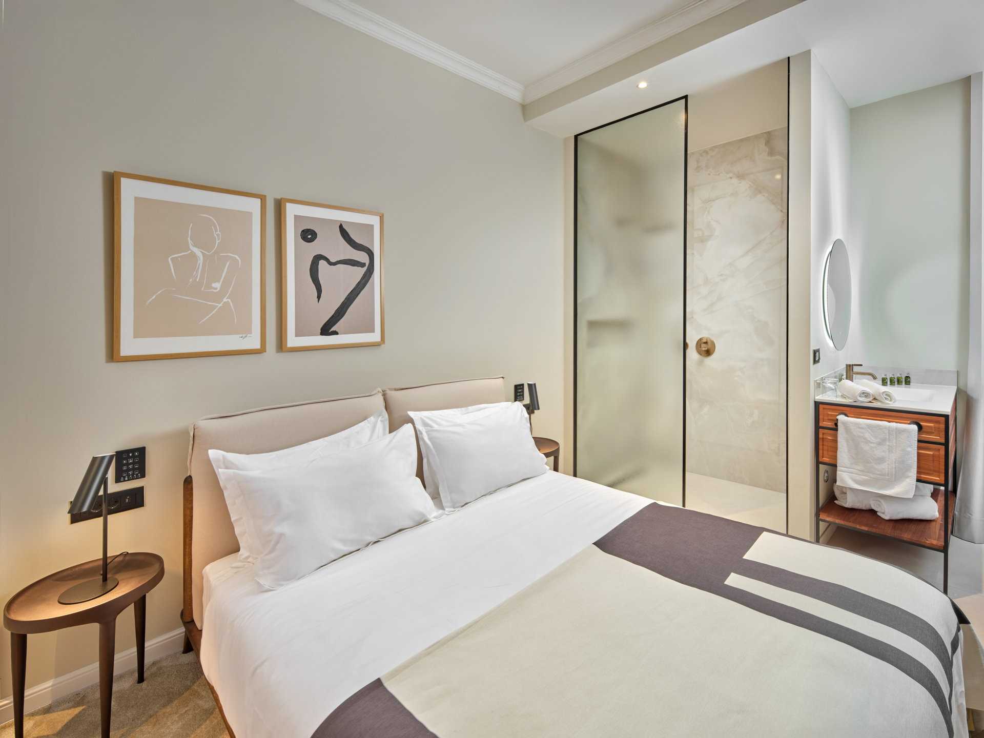 Luxury Villa Lunea with Pool III
