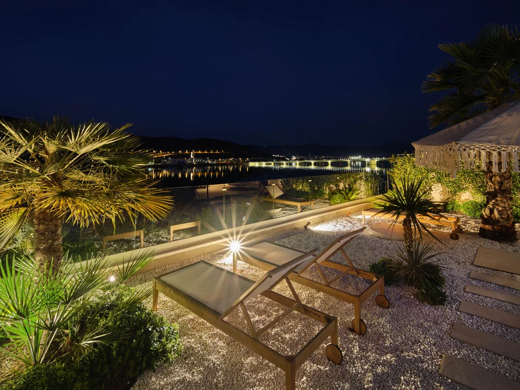 Coastal Five-Bedroom Villa with Pool in Trogir