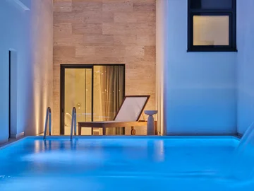 Coastal Five-Bedroom Villa with Pool in Trogir