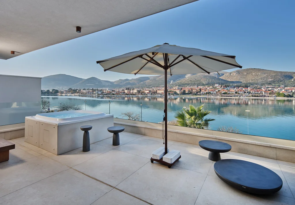 Contemporary Seaside Villa with Pool in Trogir