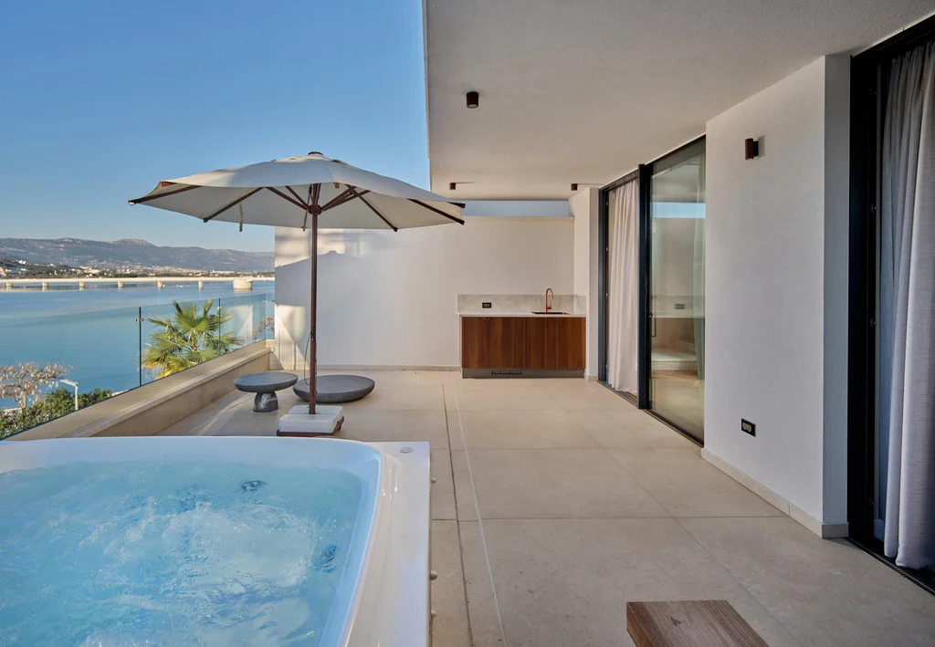 Modern Beachfront Villa with Pool in Trogir
