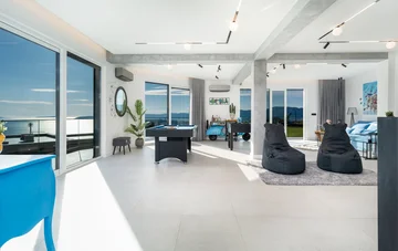 Modern Hilltop Villa with Pool in Podstrana