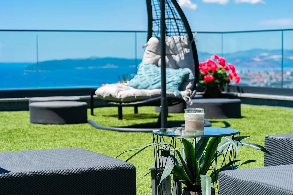 Modern Hilltop Villa with Pool in Podstrana