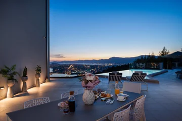 Modern Hilltop Villa with Pool in Podstrana