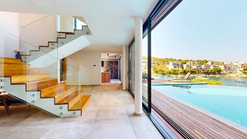 Seaside Retreat Villa with Infinity Pool in Primošten