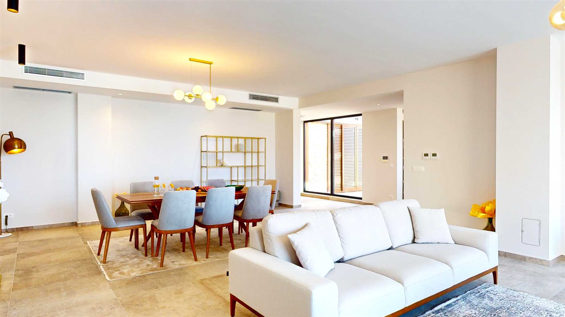 Villa Flora Mare VI s bazenom