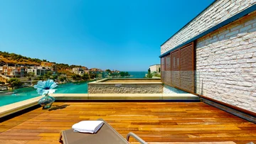 Contemporary Seafront Villa with Two Pools Primošten