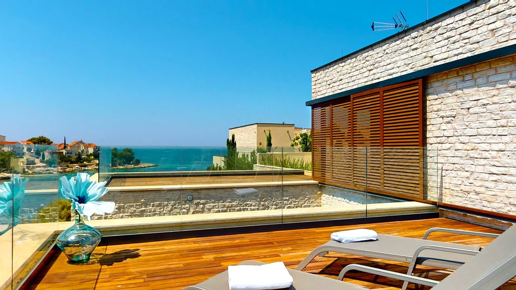 Contemporary Seafront Villa with Two Pools Primošten