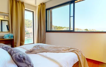 Contemporary Seafront Villa with Two Pools Primošten