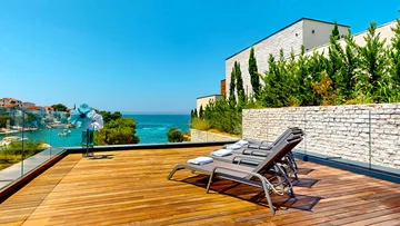 Contemporary Seafront Villa with Two Pools Primošten